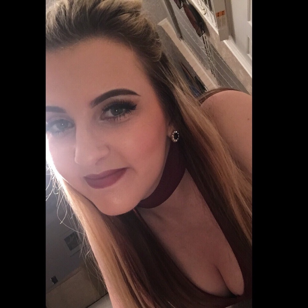 Meet your seller 💞