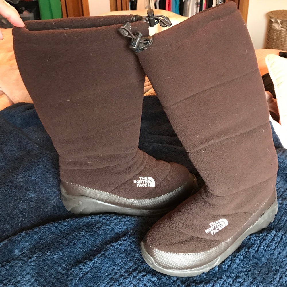 North Face brown "heat seeker" fleece boots, sz 9