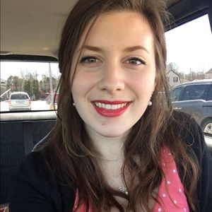 Meet your Posher, Veronica