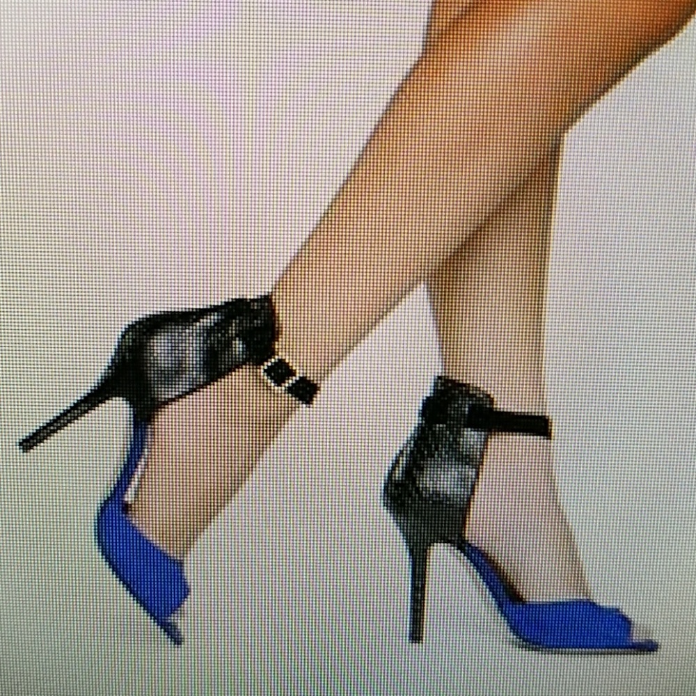 Steve Madden Stepout Blue Black Heels