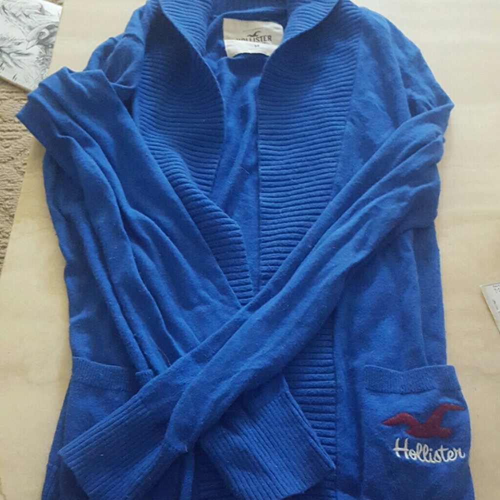 Hollister cardigan