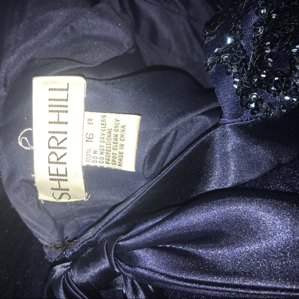 Very cute Sherri Hill prom dress - Picture 3 of 4