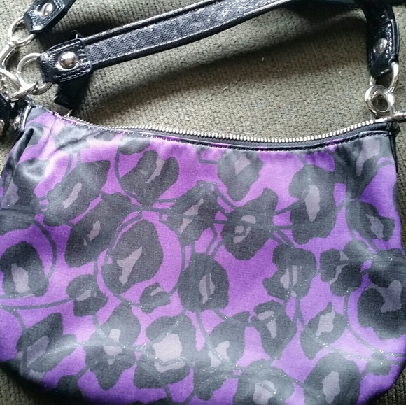 Coach Poppy Purse - Picture 2 of 5