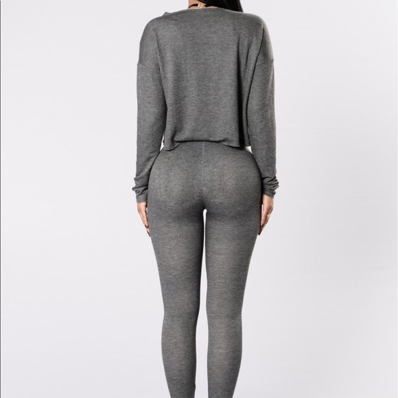 Grey Lounge Set - Picture 2 of 3