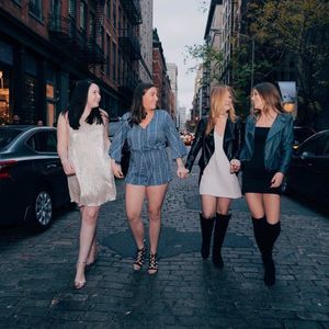 Meet your Posher, Caroline