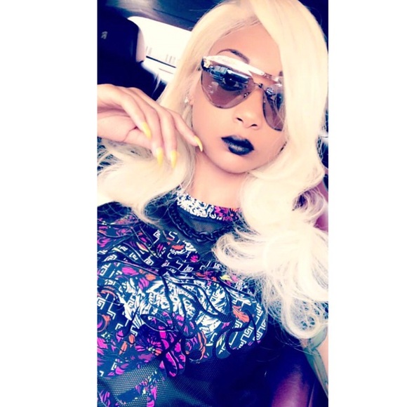 Meet your Posher, Remie - Picture 1 of 1