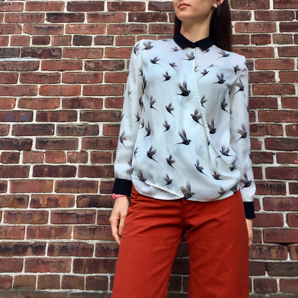 ❤️ Corey Lynn Calter wrap bird print blouse collar