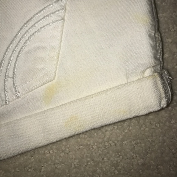 Women's Hollister White Jean Shorts - Picture 3 of 4