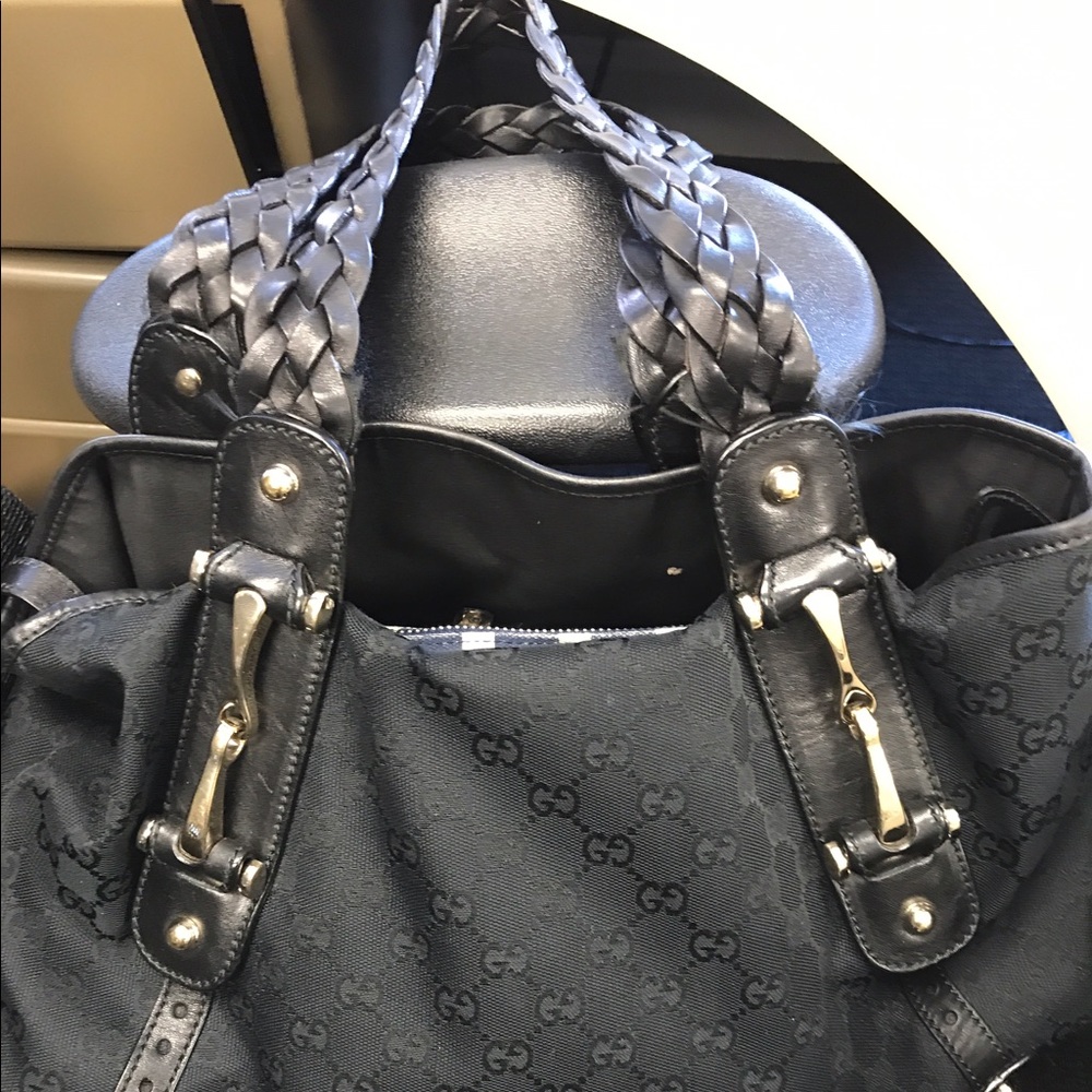 Gucci Pelham bag