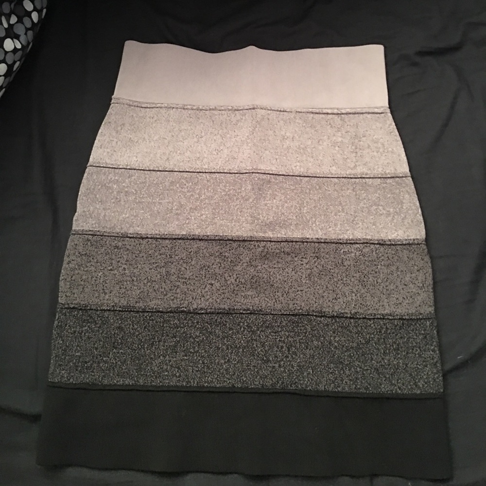 Bcbg Bandage skirt small new