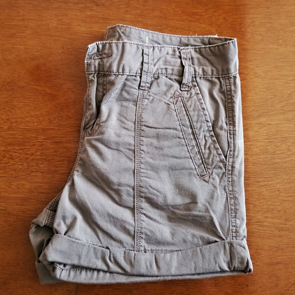 Calvin Klein khaki grey shorts