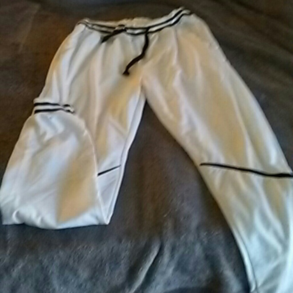 Sweat pants