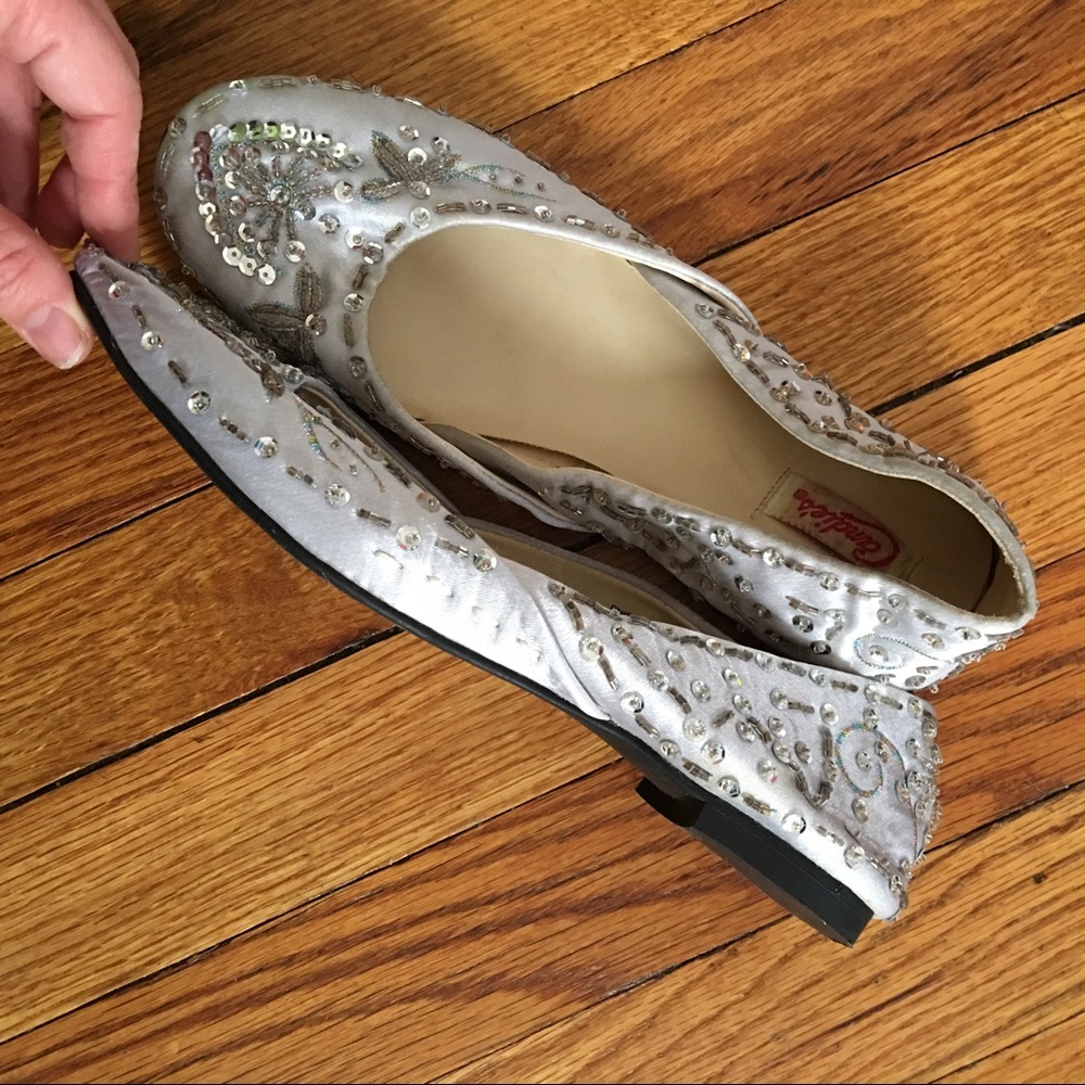 Candies silver and beaded accent ballet flats sz 7