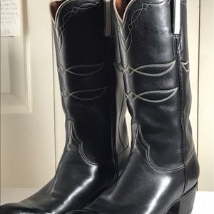 Lucchese Womens Boots