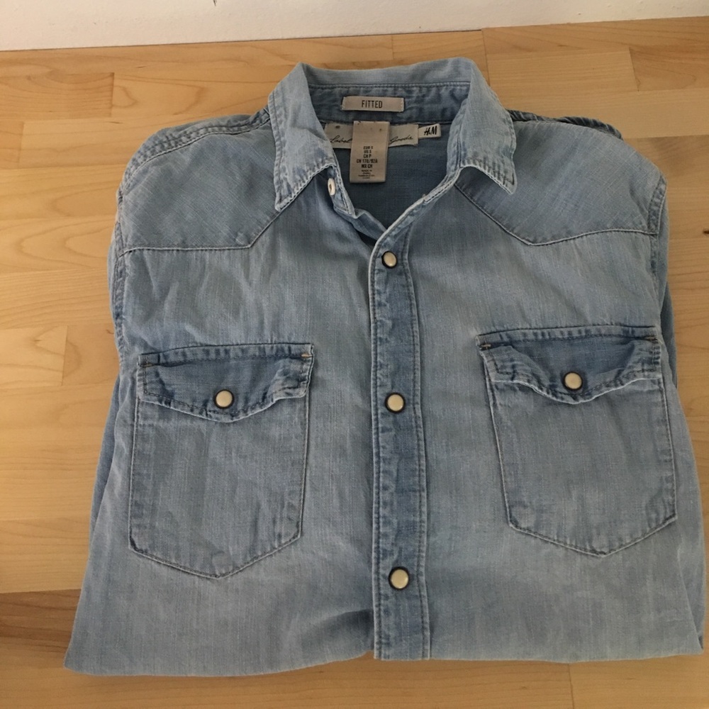 H&M men's denim shirt size S