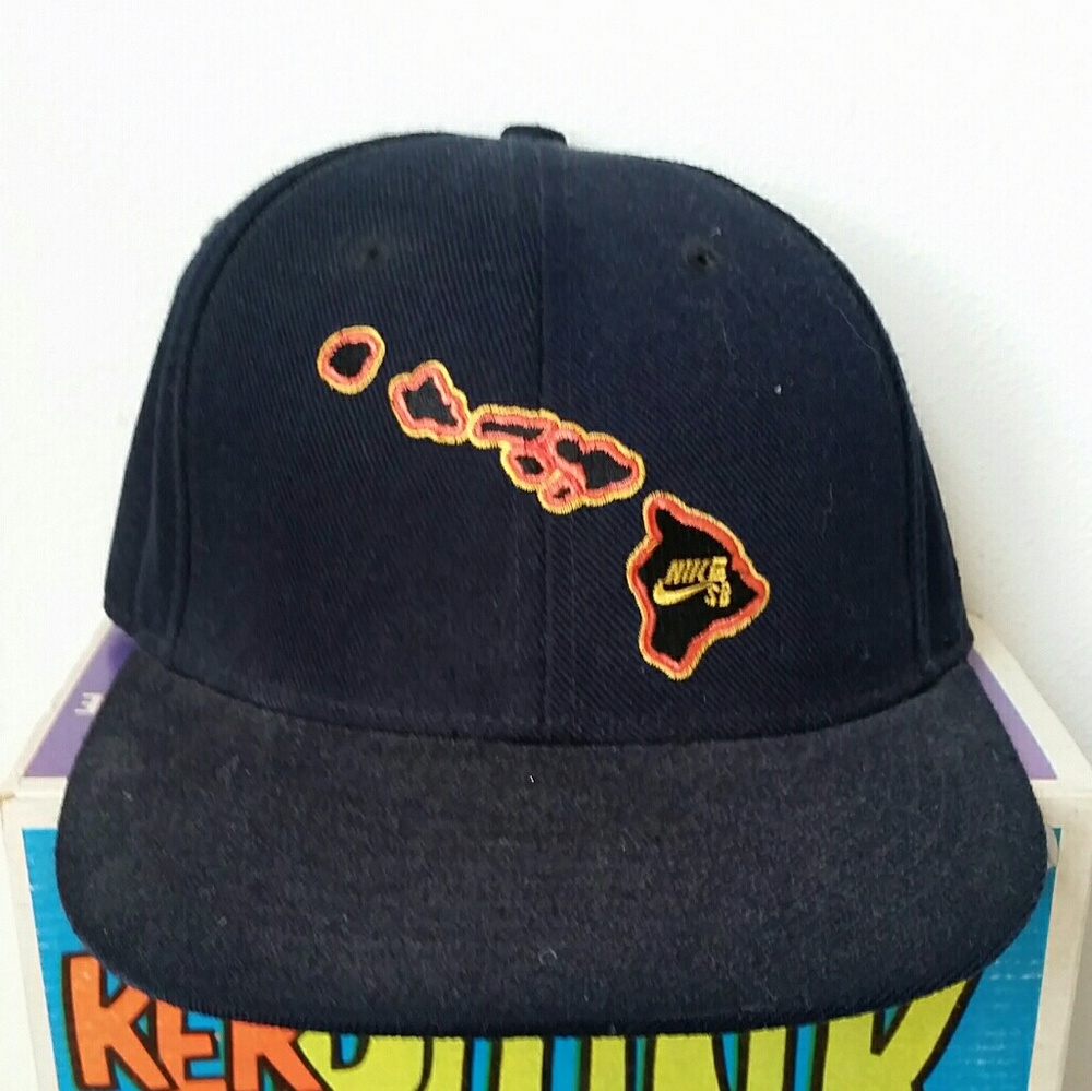 CHRISTMAS  SALE!!! Rare Nike SB Hawaii Dead Stock