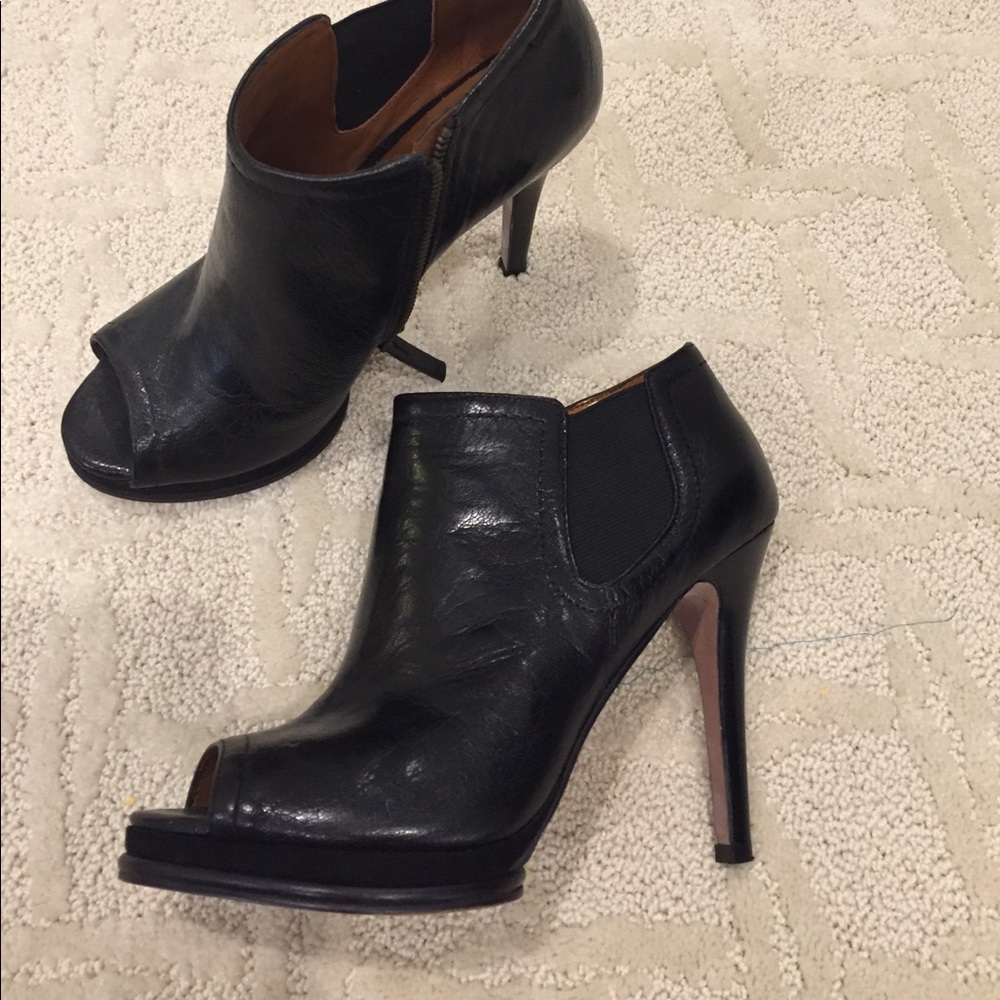 Nine West Bootie