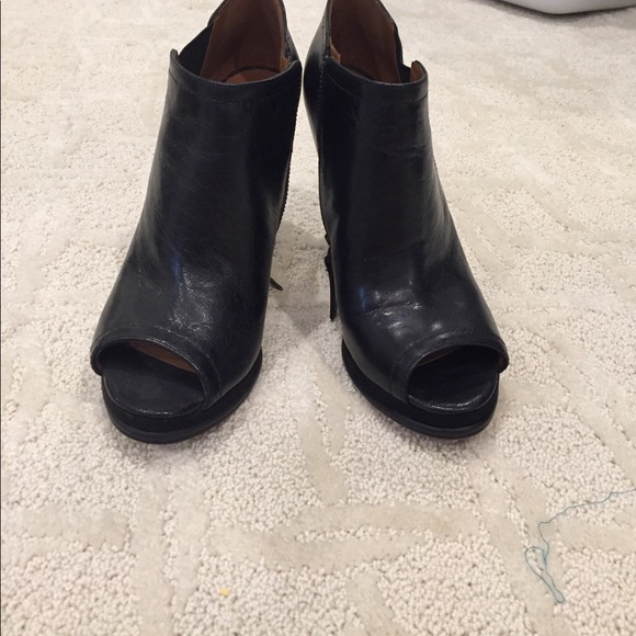 Nine West Bootie - Picture 2 of 5