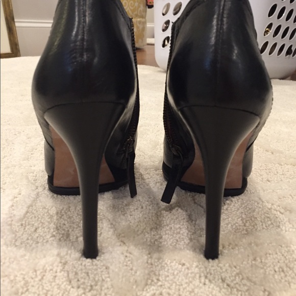 Nine West Bootie - Picture 4 of 5