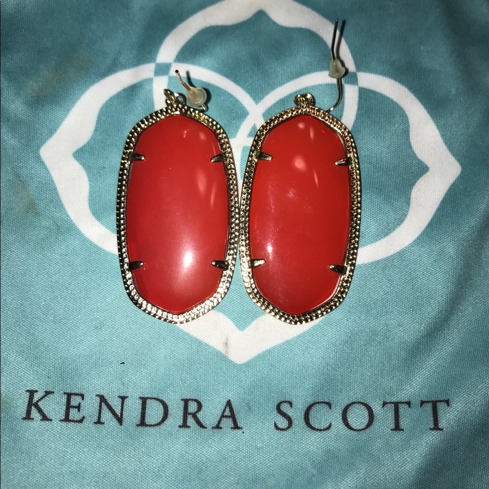 Kendra Scott Danielle Earrings