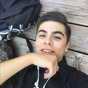 Meet your Posher, Jonathan