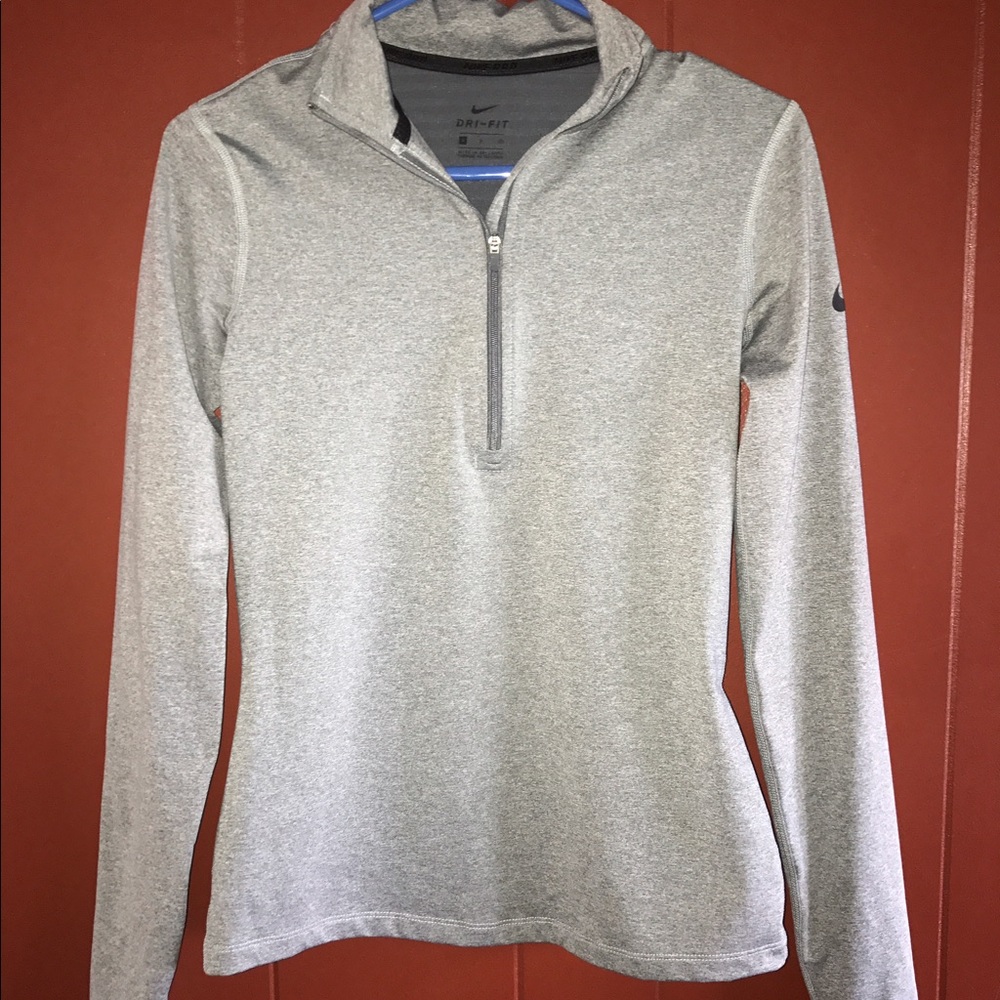 NIKE Dri-Fit 1/4 Zip