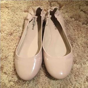 Nude Mossimo Flats•