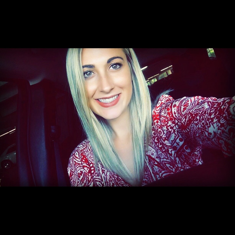 Meet your Posher, Maknezie