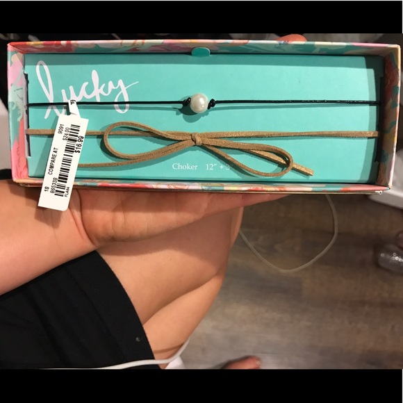 Bella Jack pearl and tie chokers - Picture 4 of 4