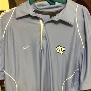 UNC Nike polo size large