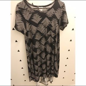 Lularoe Carly