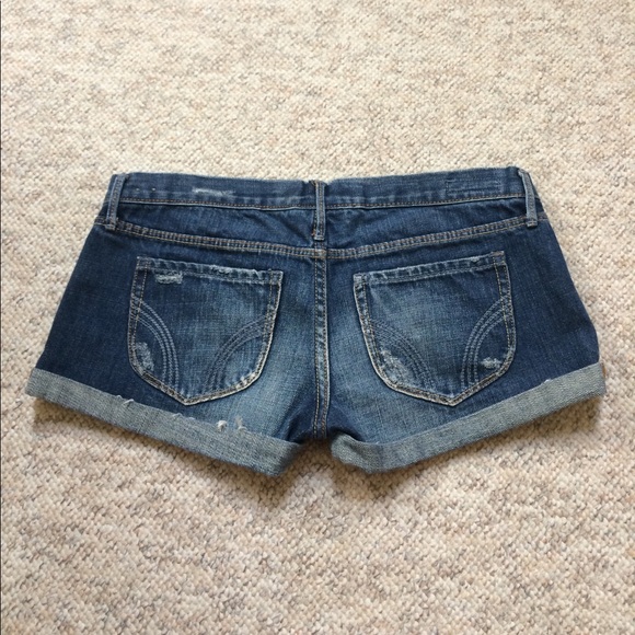 Hollister Jean Shorts - Picture 2 of 4