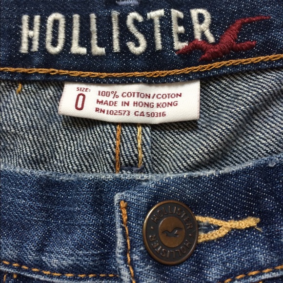 Hollister Jean Shorts - Picture 3 of 4