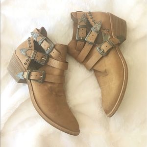 Dolce Vita Spur Leather Bootie