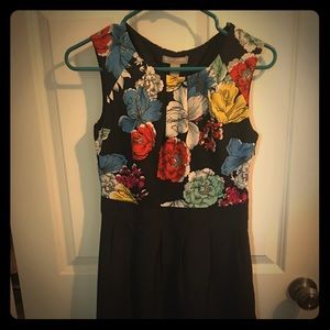 Knee-Length Banana Republic Navy/Floral dress
