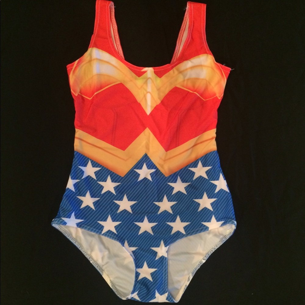 WONDER WOMAN - One piece swimsuit / bodysuit