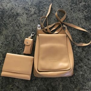 Three piece Guoieria Florentina crossbody purse!