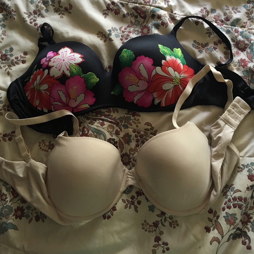 Victoria's Secret bra bundle