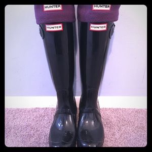 Hunter boots + Purple Hunter socks