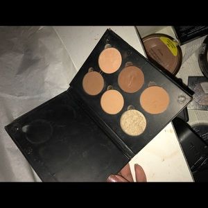 Anastasia Beverly Hills contour kit