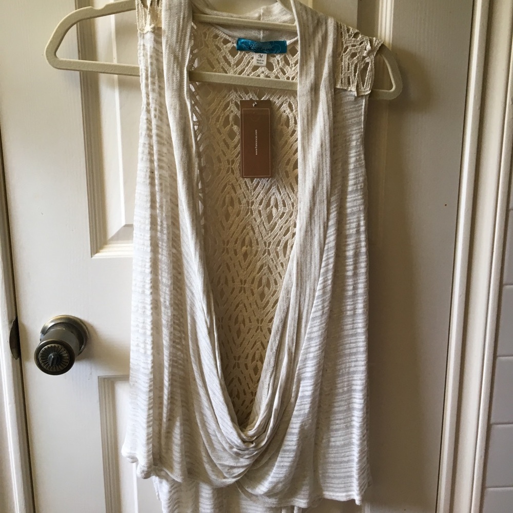 Cream scoop neck top