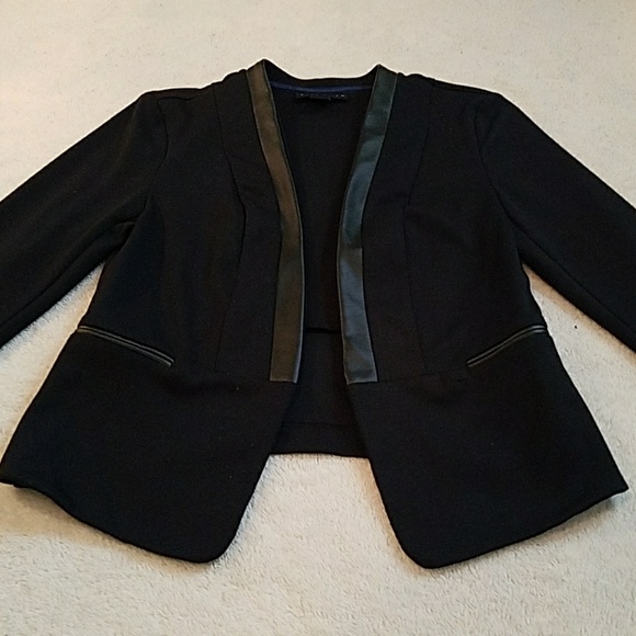 Attention Open Jacket - Picture 3 of 6