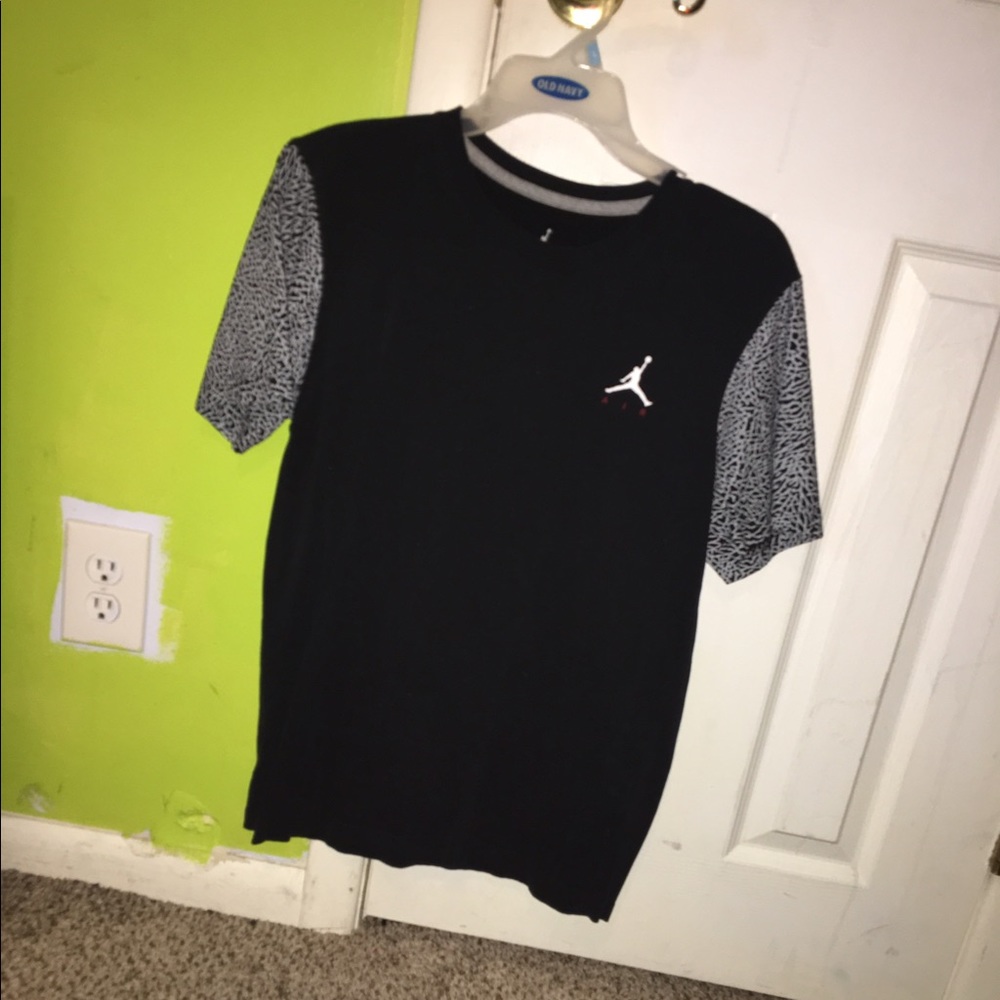 Jordan cement sleeve t shirt
