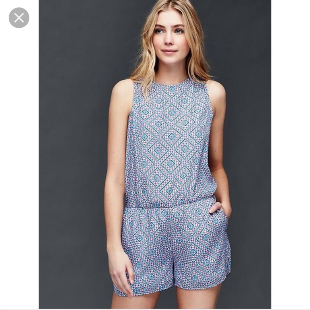 MOVING SALE! Gap printed romper