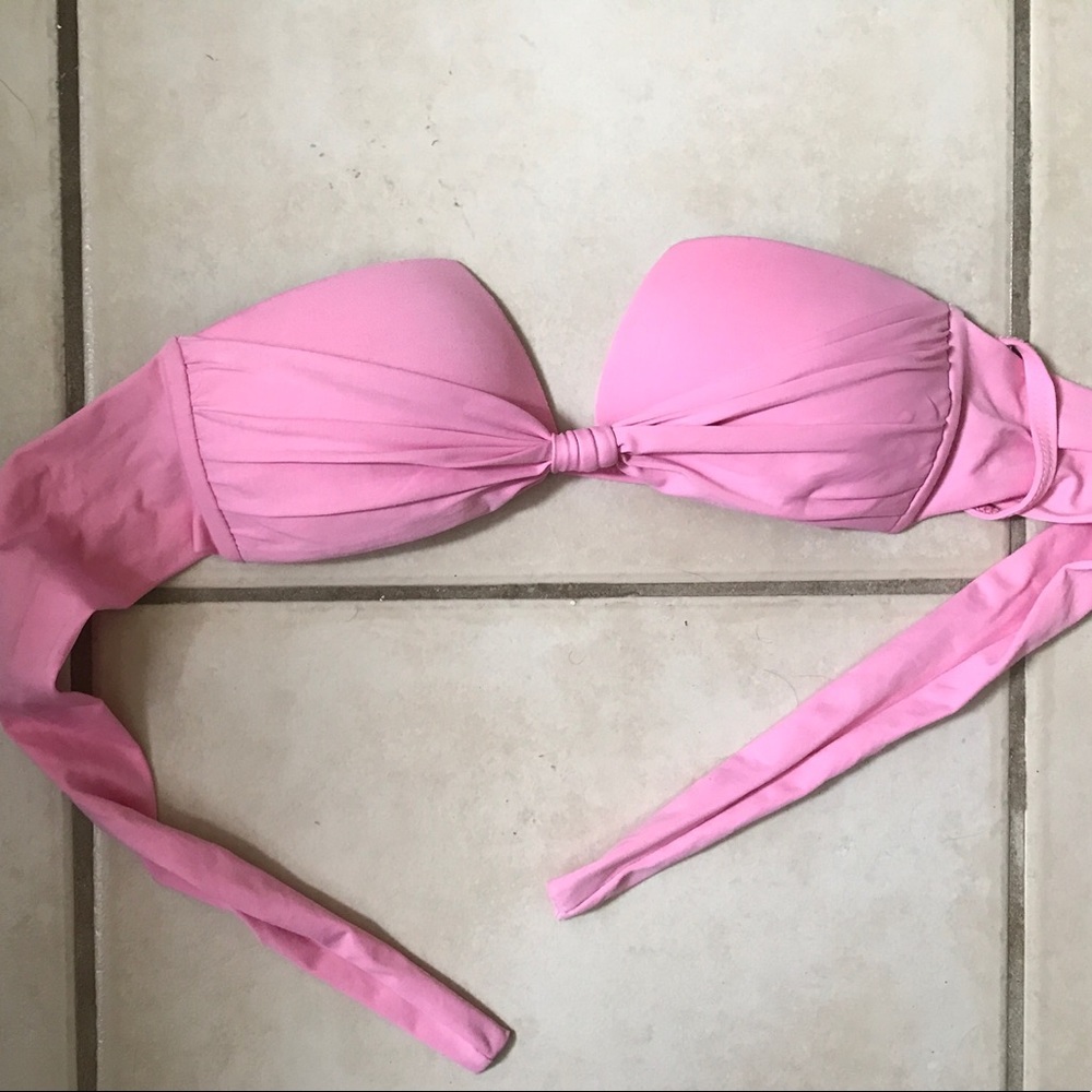 Pink bandeau bikini👙