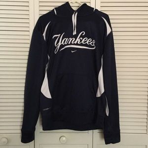Men's Yankees Nike therma-fit Hoodie