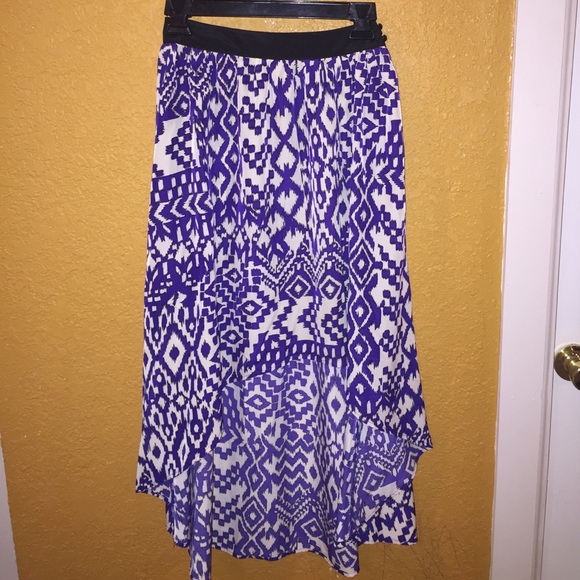 Hi-low Charlotte Russe Skirt - Picture 1 of 4