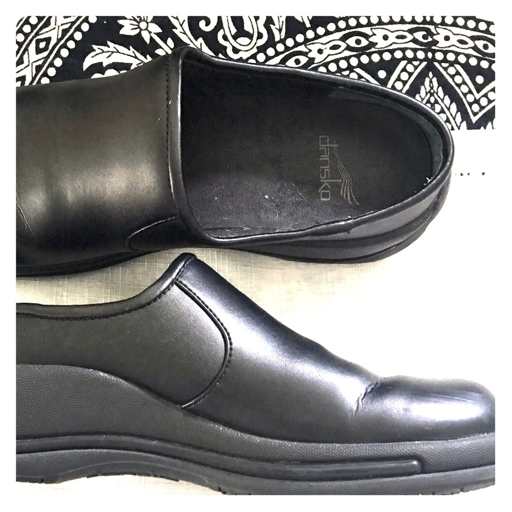 Dansko Tread Safe Shoes