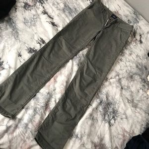 Green cotton pants