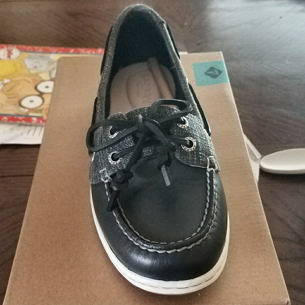 Sperry boat shoes